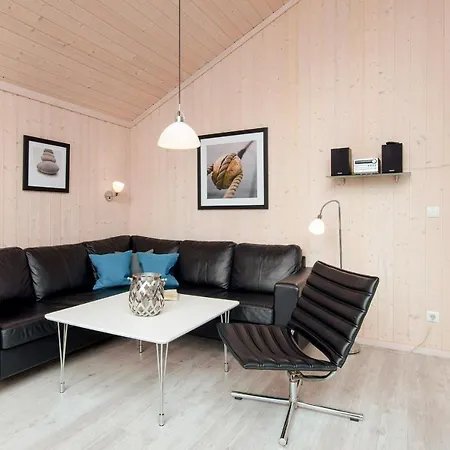Holiday home 2 Ocean A 18 *